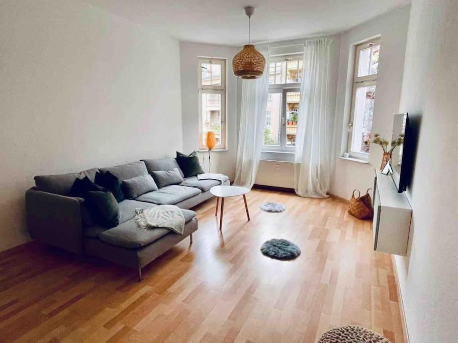Ein Gemuetlicher Platz Im Gruenderzeitviertel 开姆尼茨 外观 照片