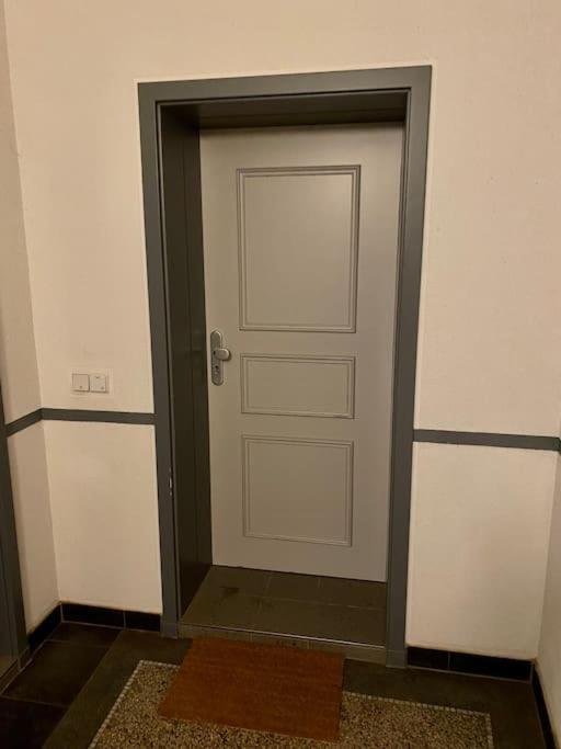 Ein Gemuetlicher Platz Im Gruenderzeitviertel 开姆尼茨 外观 照片